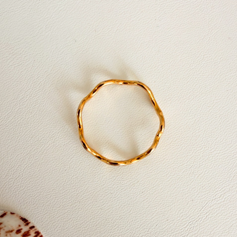 Lou – Image 2